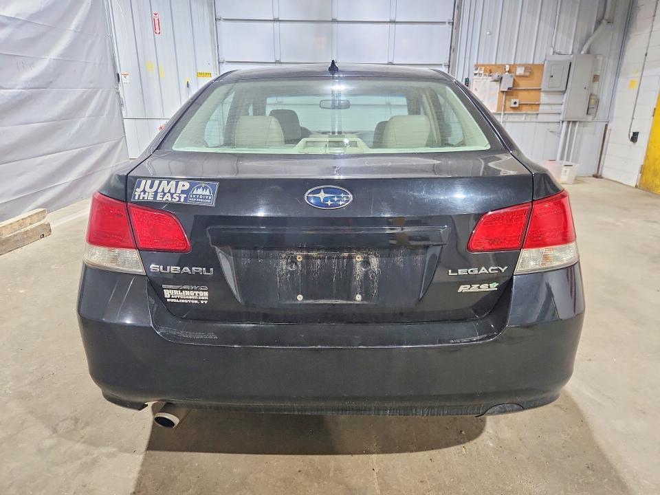 2013 Subaru Legacy 2.5i Limited
