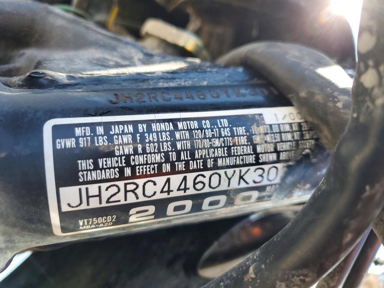 2000 Honda VT750 CD2