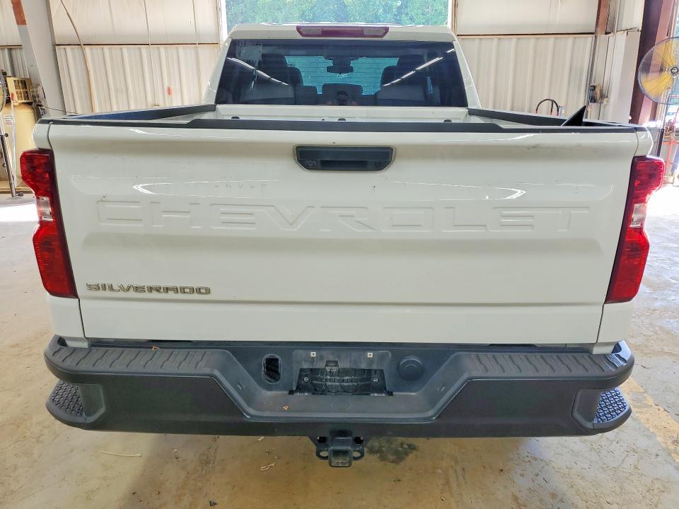 2025 Chevrolet Silverado C1500