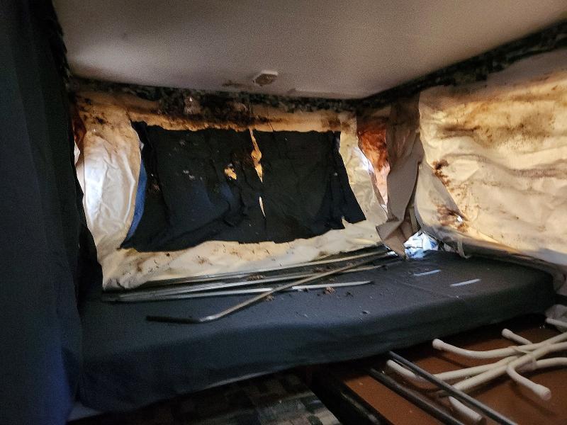 2001 Keystone Camplite Camper