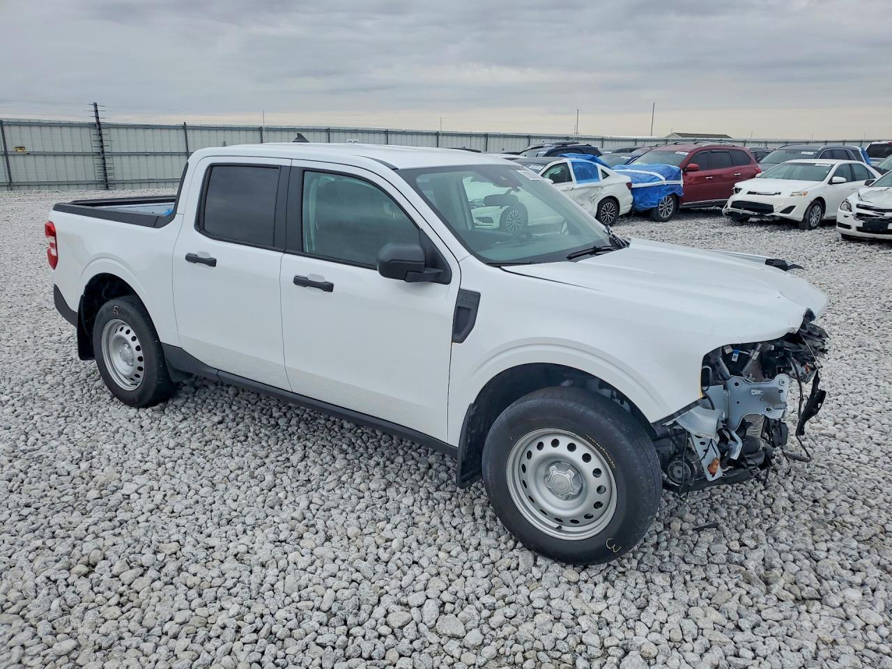 2024 Ford Maverick XL