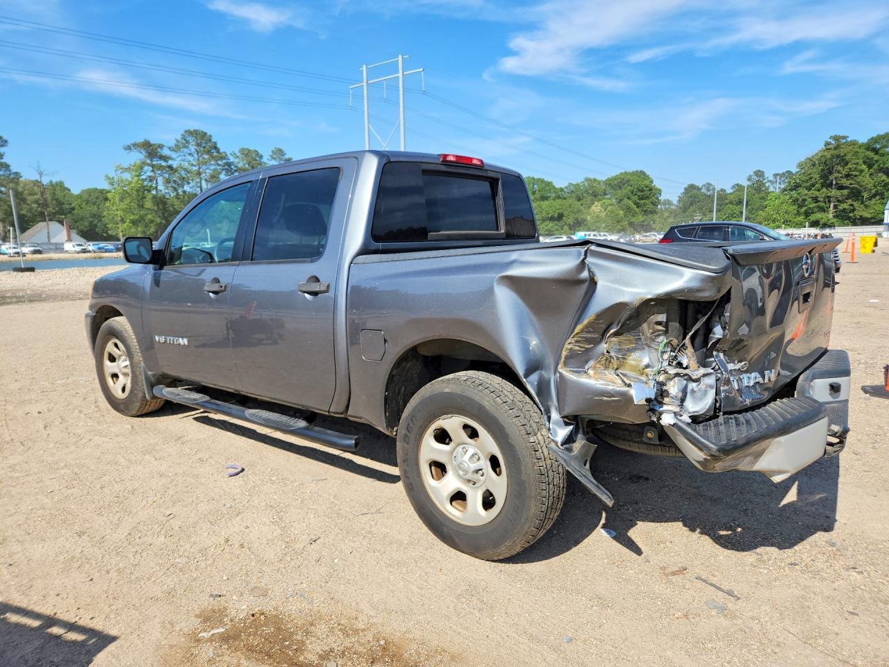 2014 Nissan Titan S
