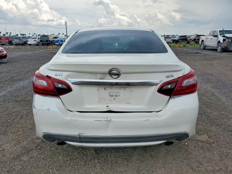 2018 Nissan Altima s