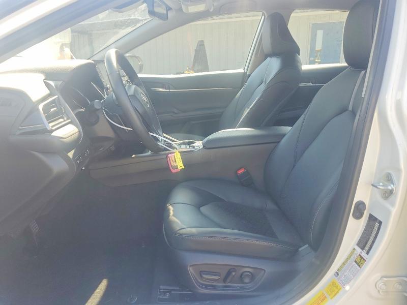 2023 Toyt Camry