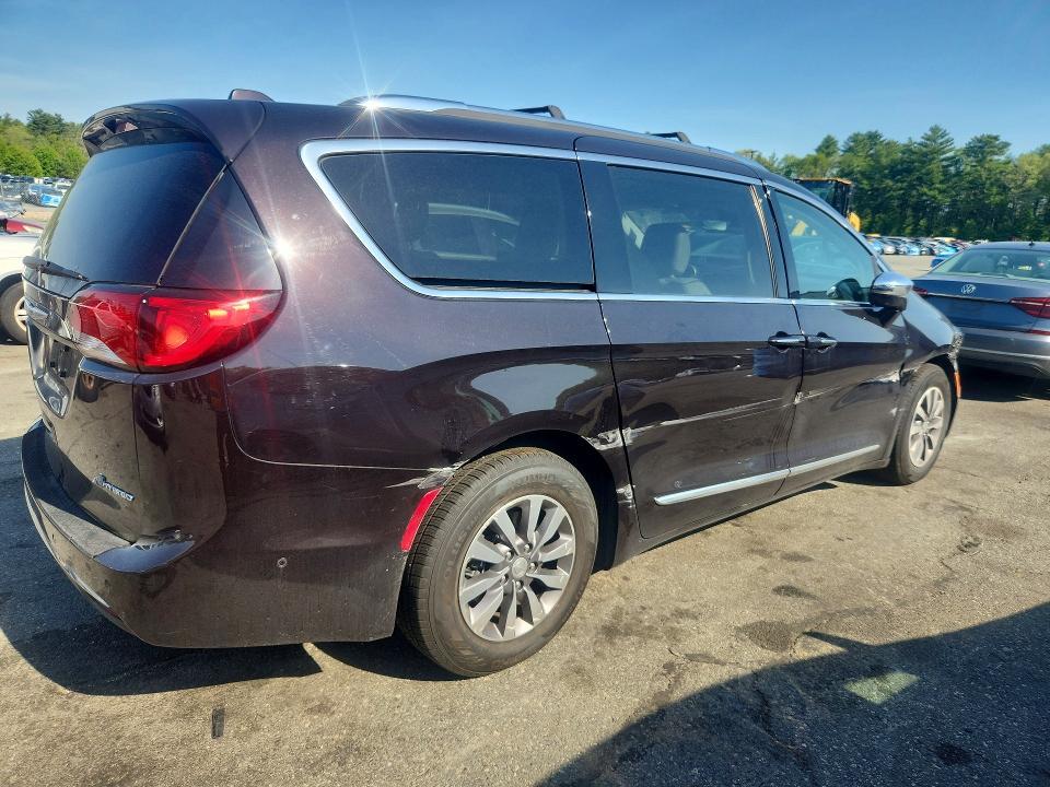 2019 Chrysler Pacifica Hybrid Limited