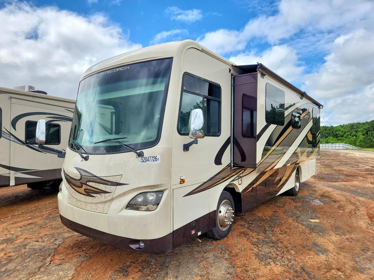 2015 Freightliner Sportscoach RV