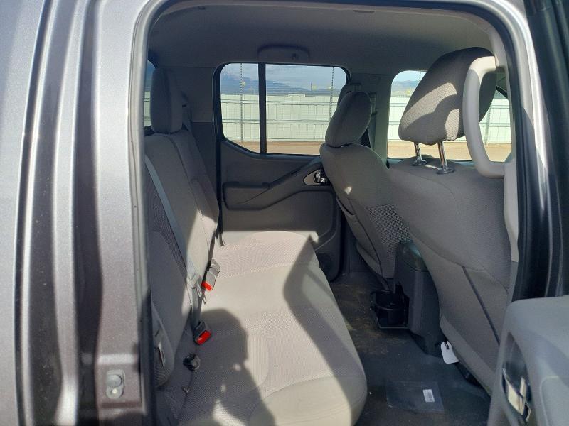 2018 Nissan Frontier SV