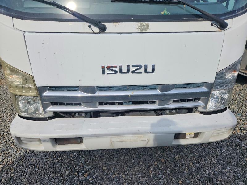2008 Isuzu NRR BOX Truck