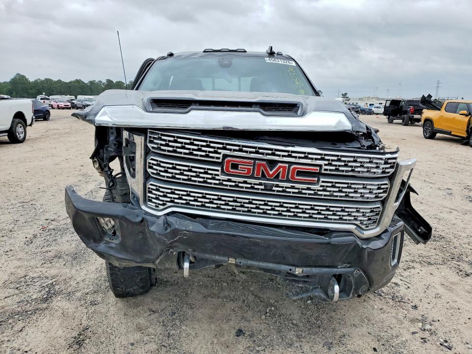 2022 GMC Sierra K2500 Denali
