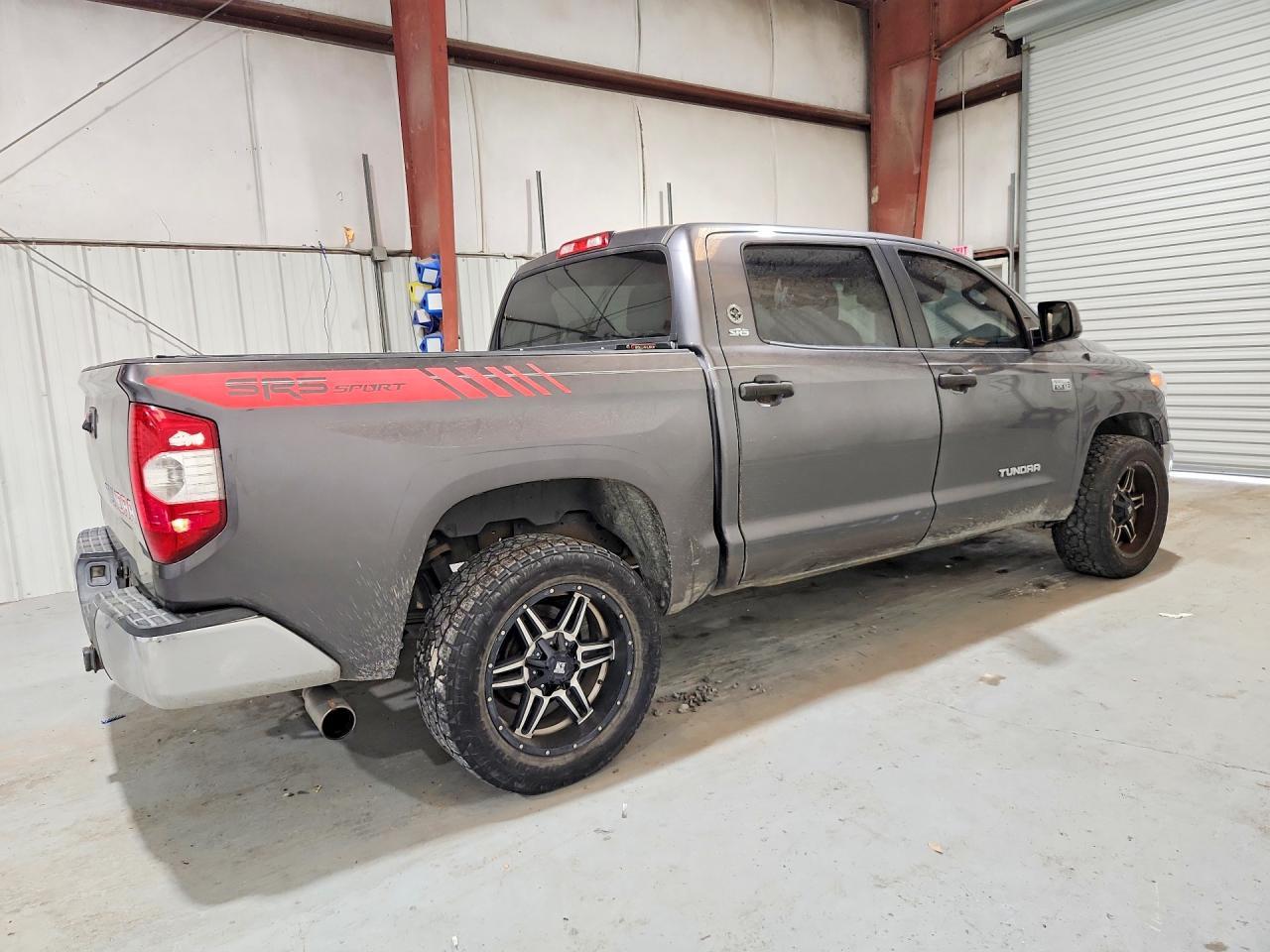 2014 Toyota Tundra Crewmax SR5