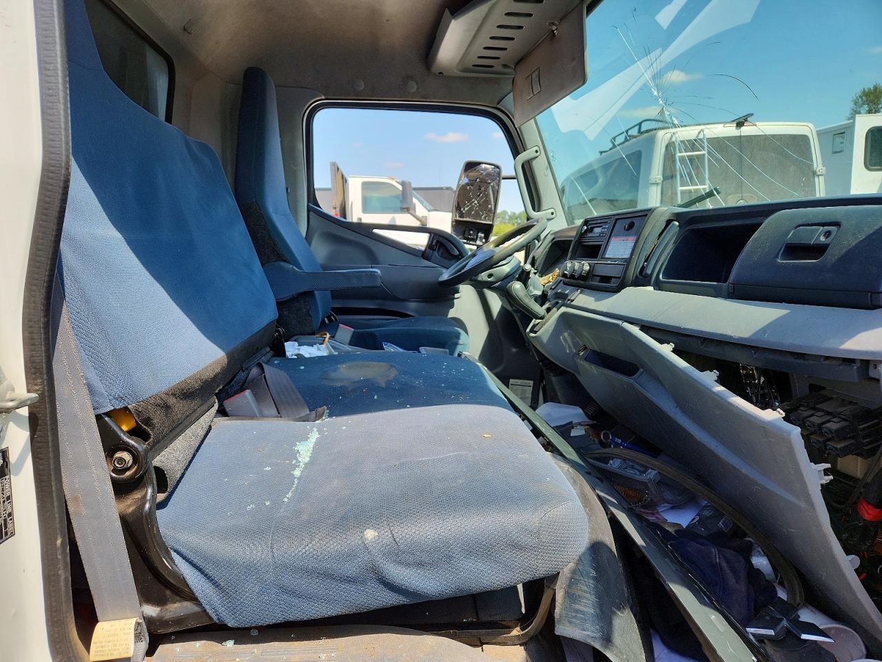 2012 Mitsubishi Fuso FEC72S Dump Truck