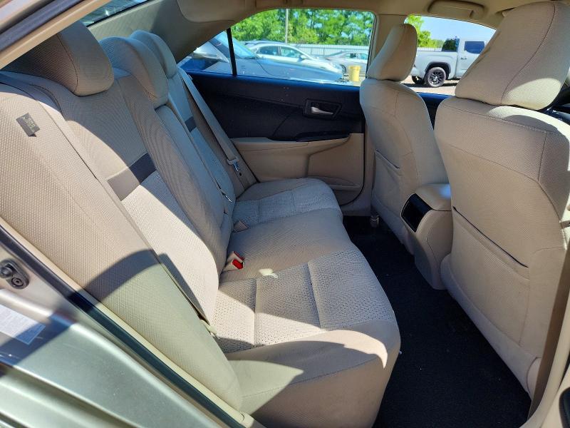 2014 Toyota Camry le