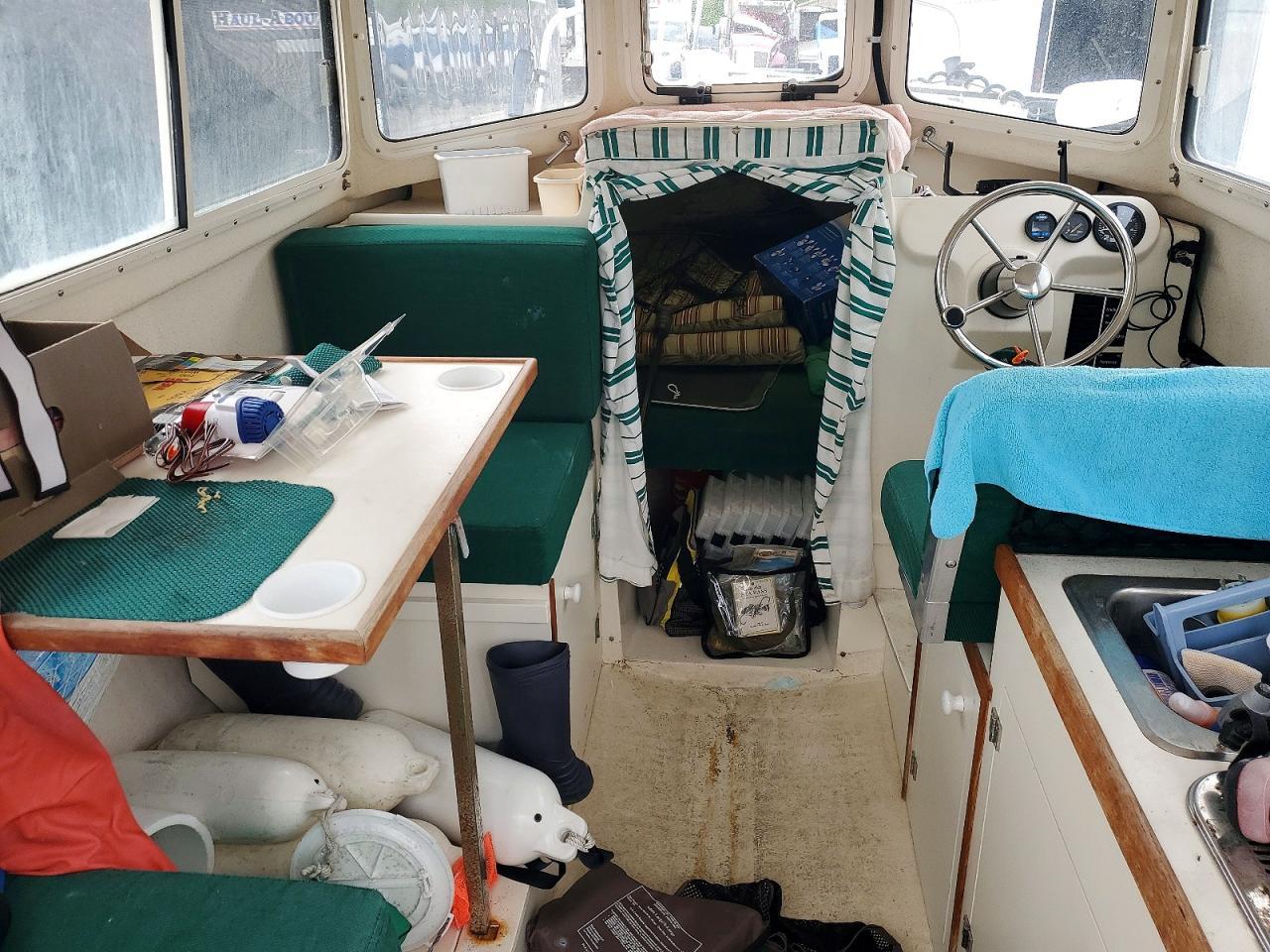 2001 Cape Dory Boat