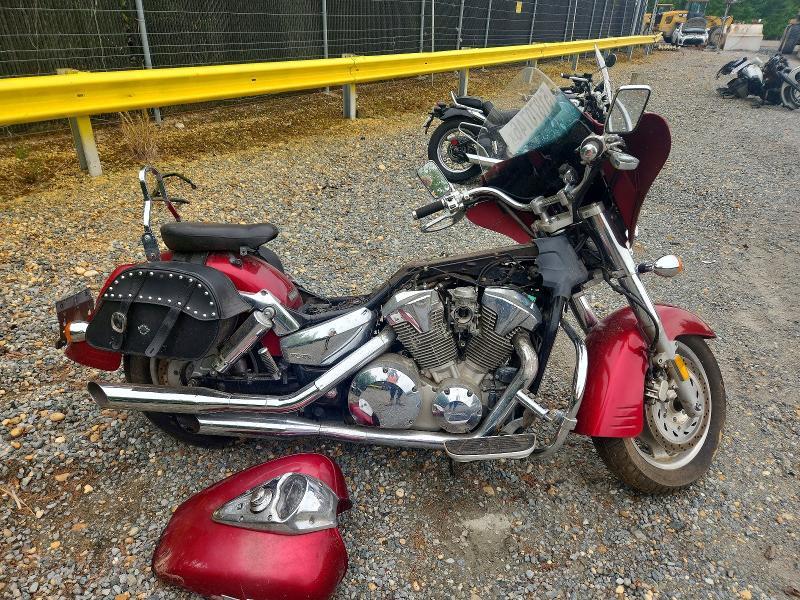 2005 Honda VTX1300 R