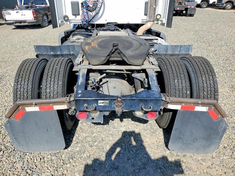 2018 Peterbilt 579