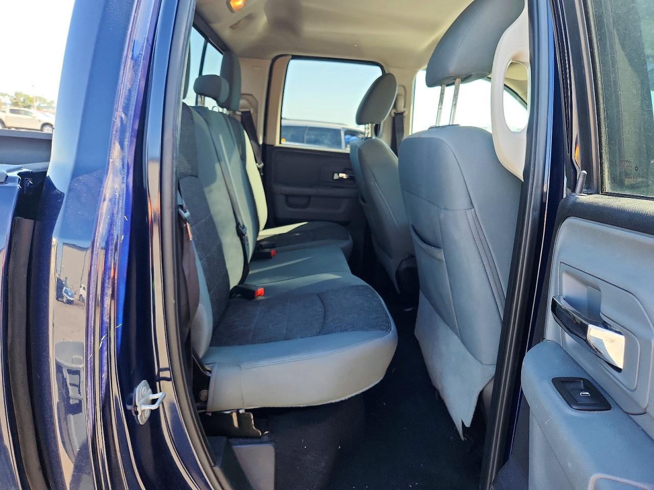 2015 Dodge RAM 1500 SLT