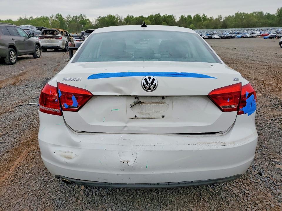 2013 Volkswagen Passat se
