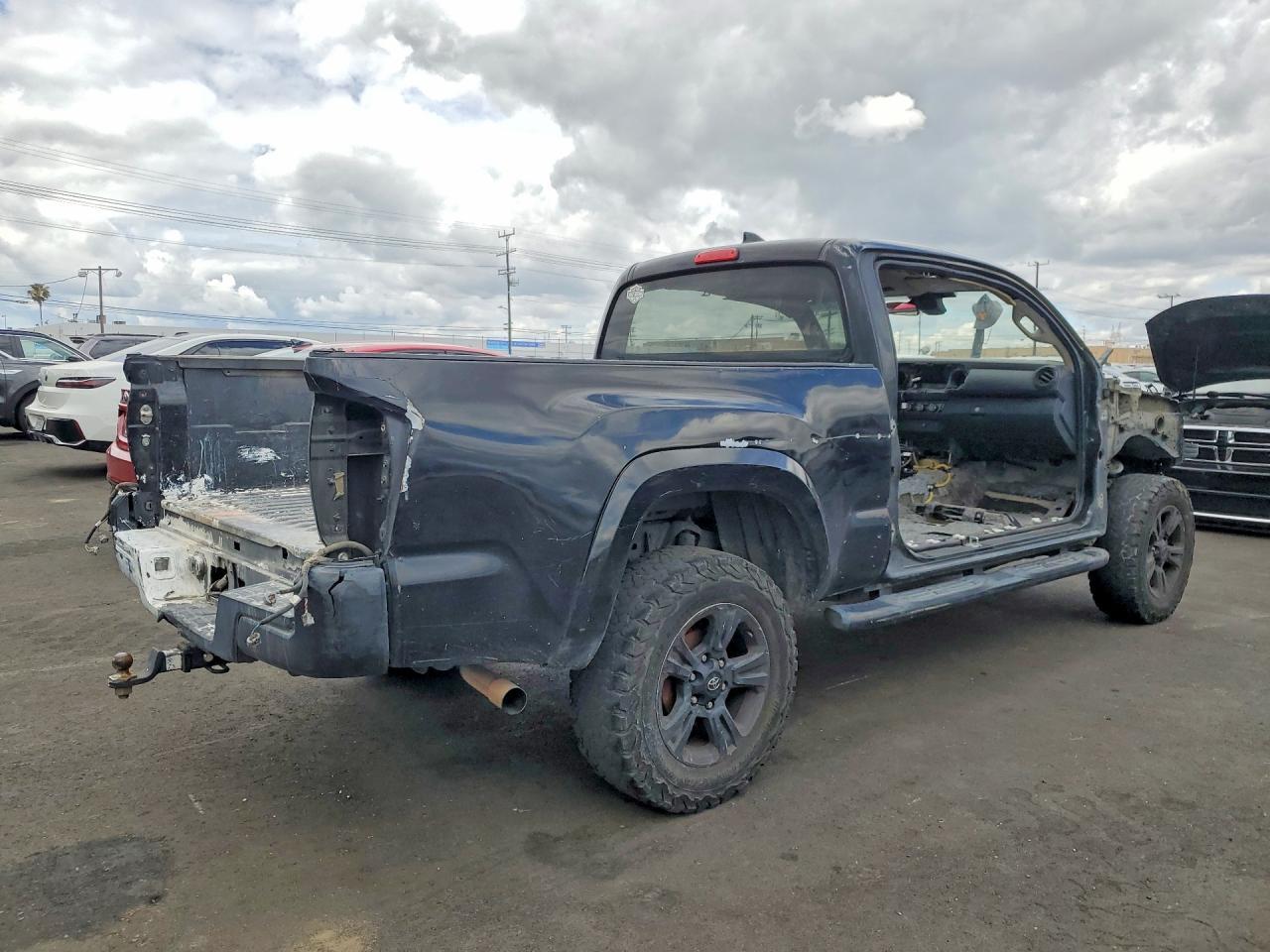 2019 Toyota Tacoma SR