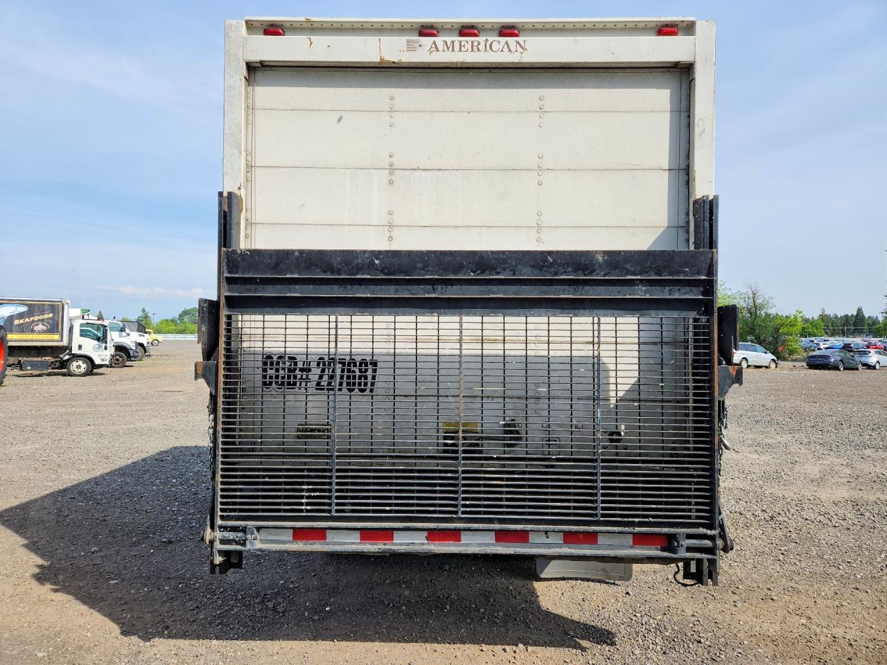 2011 Isuzu 2007 Isuzu NQR BOX Truck