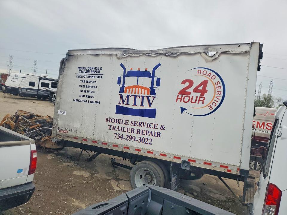 2023 Ford F550 Super Duty BOX Truck