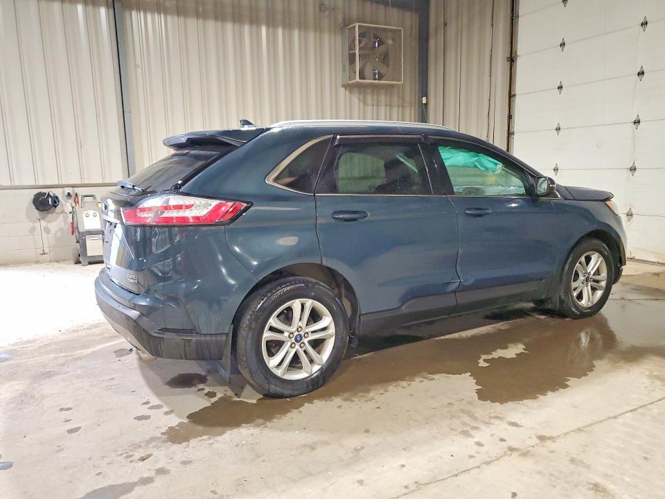 2019 Ford Edge sel