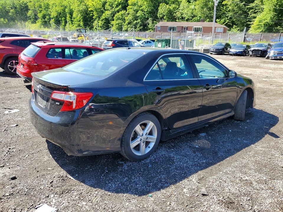 2014 Toyota Camry se