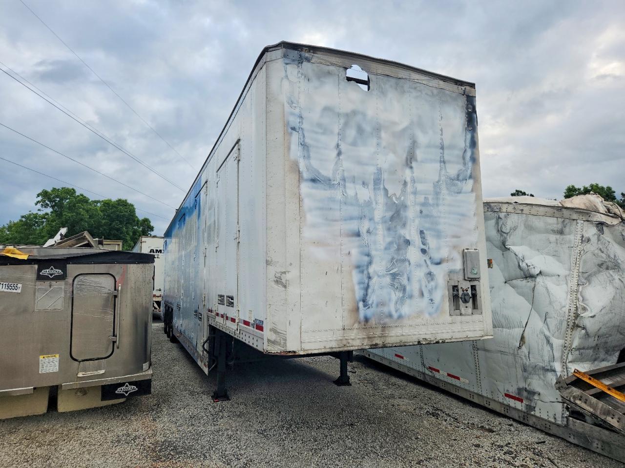 2002 Kentucky DRY Van Trailer