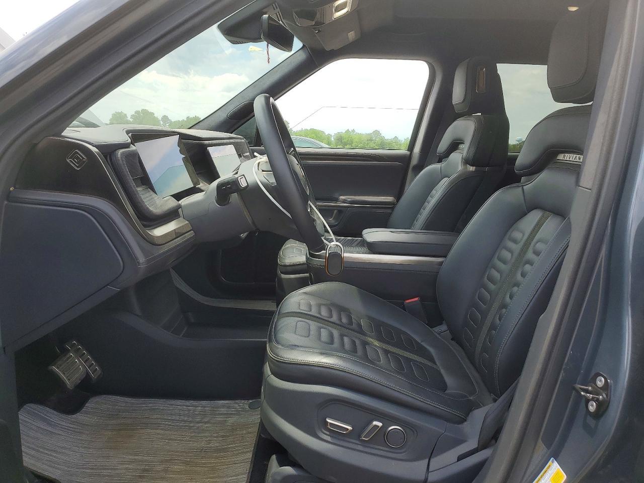 2022 Rivian R1T Adventure