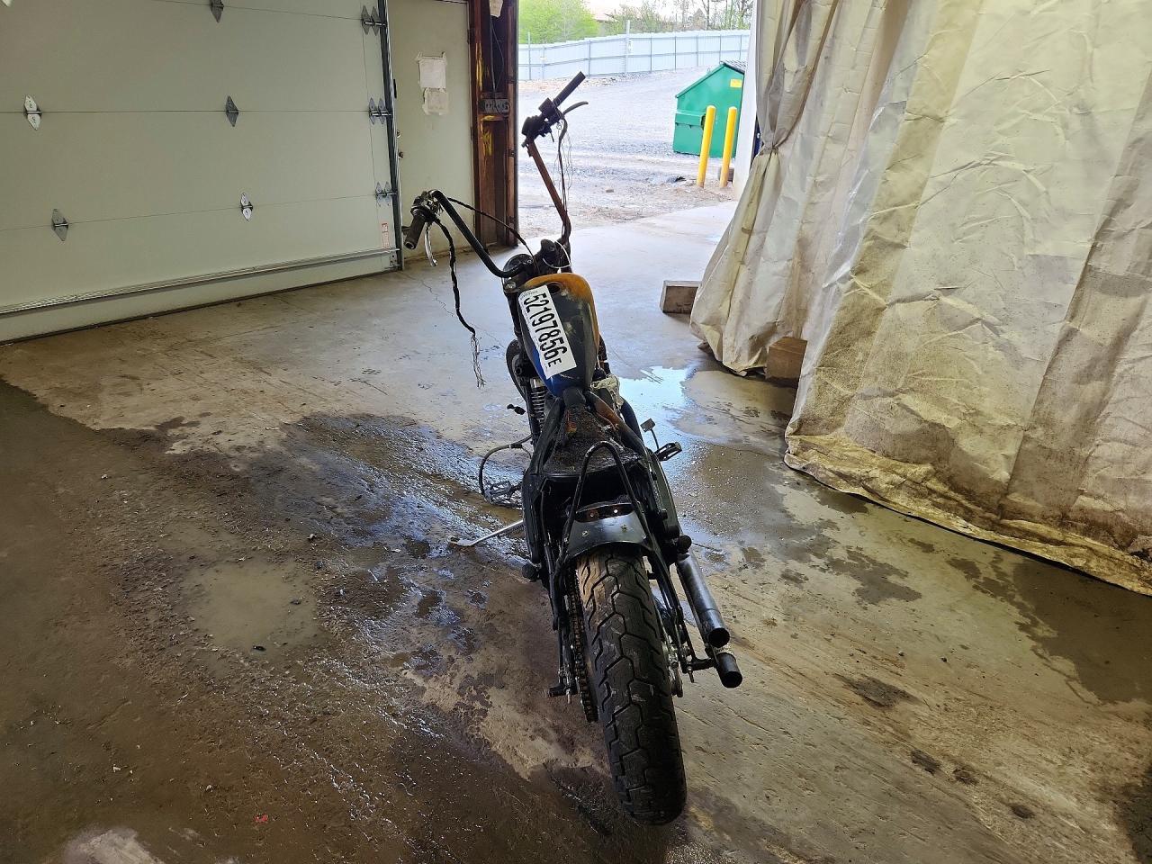 2001 Kawasaki VN800