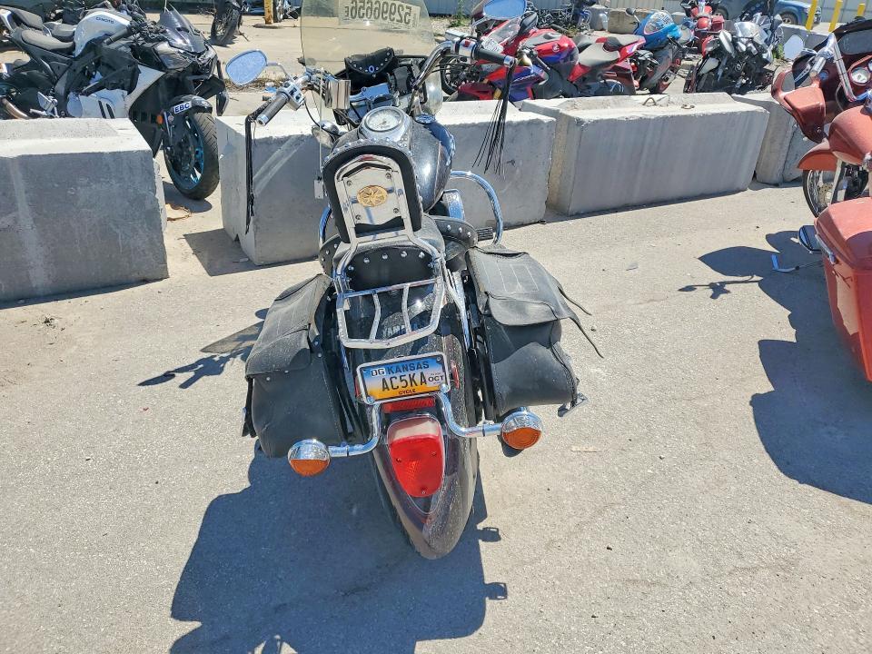 2004 Yamaha Xvs1100 a