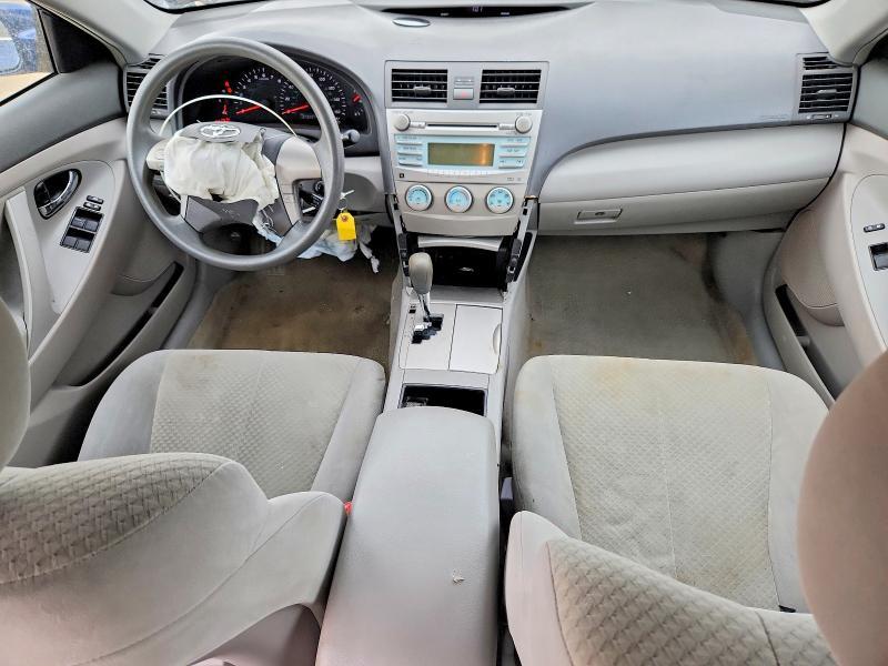 2009 Toyota Camry le V6