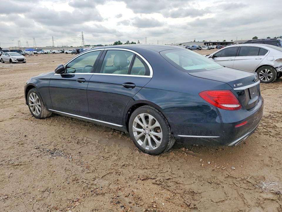 2017 Mercedes-Benz E 300