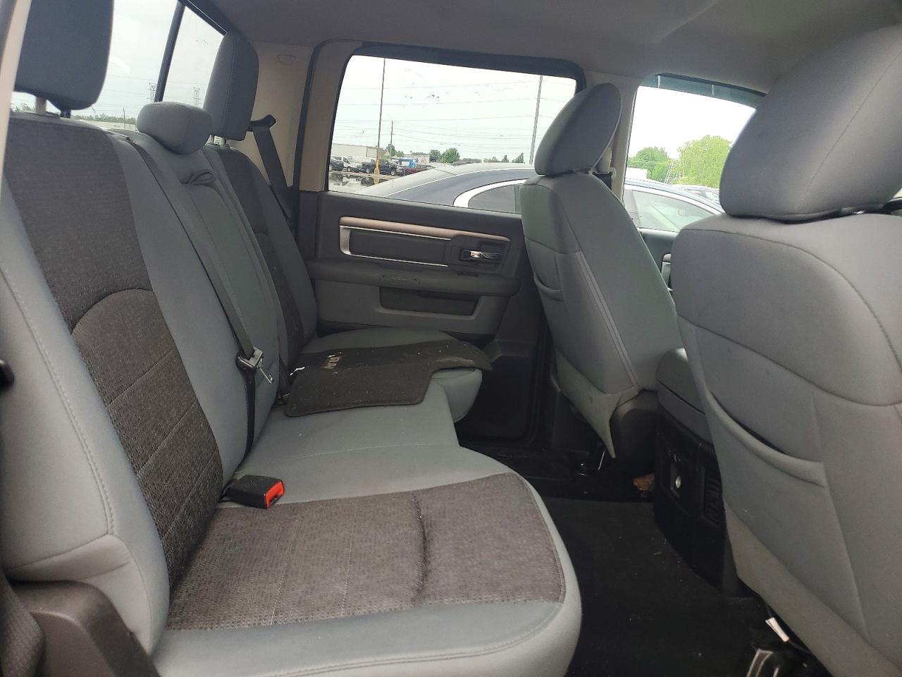 2013 Dodge RAM 1500 SLT