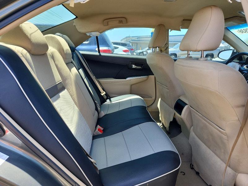 2014 Toyota Camry Hybrid le