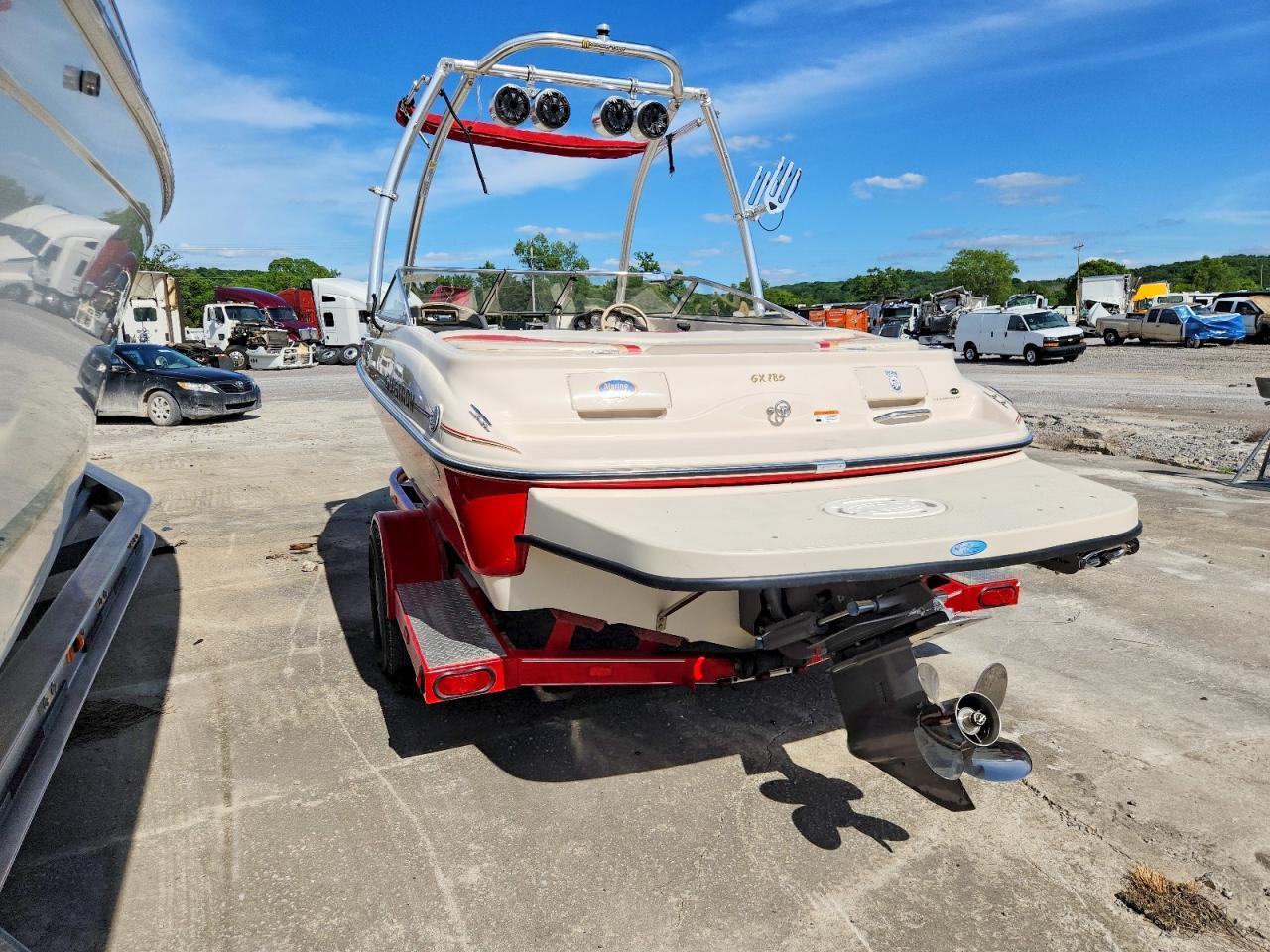 2003 Glasstron Boat-Boat