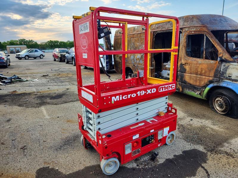 2023 MEC Micro 19 Scissor Lift-Lifting AND Rigging