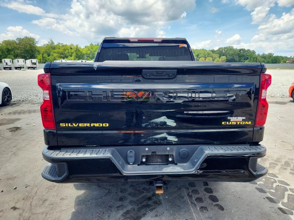 2022 Chevrolet Silverado C1500 Custom
