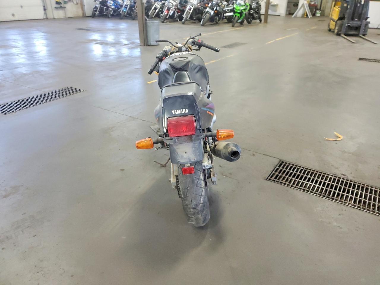 1993 Yamaha FZR600 R
