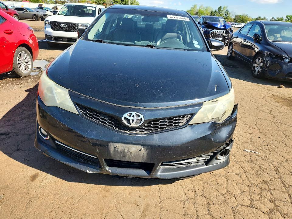 2012 Toyota Camry se