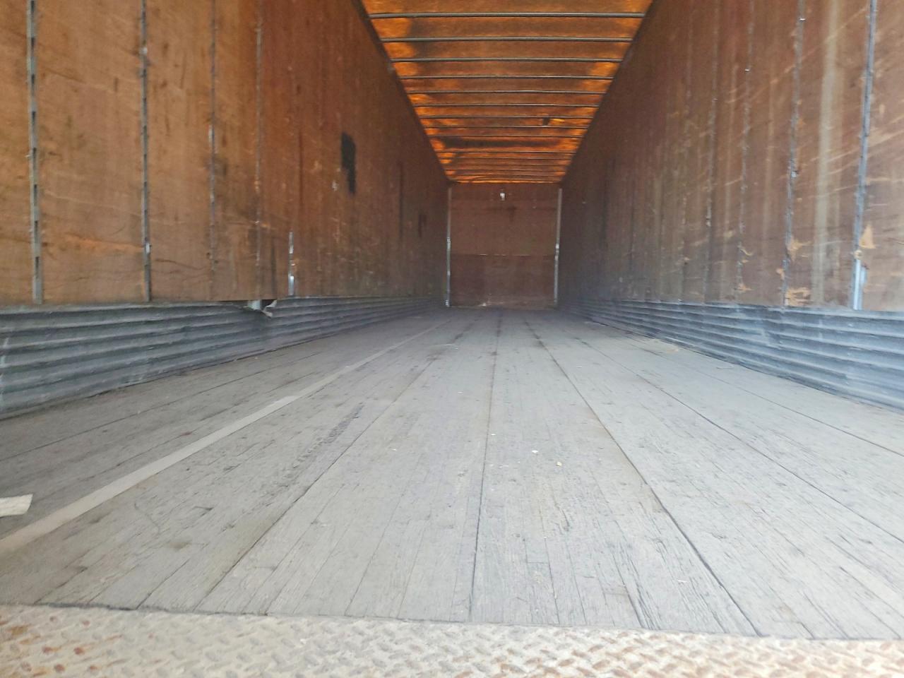 2005 Utility VS2DC DRY Van Trailer