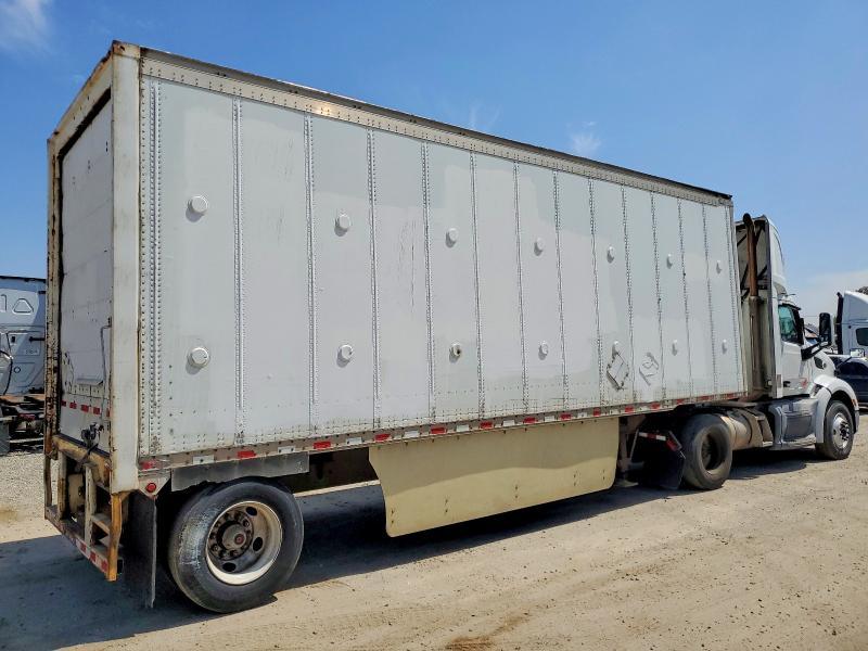2017 Peterbilt 579 Semi Truck