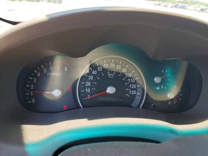 2011 KIA Sedona lx