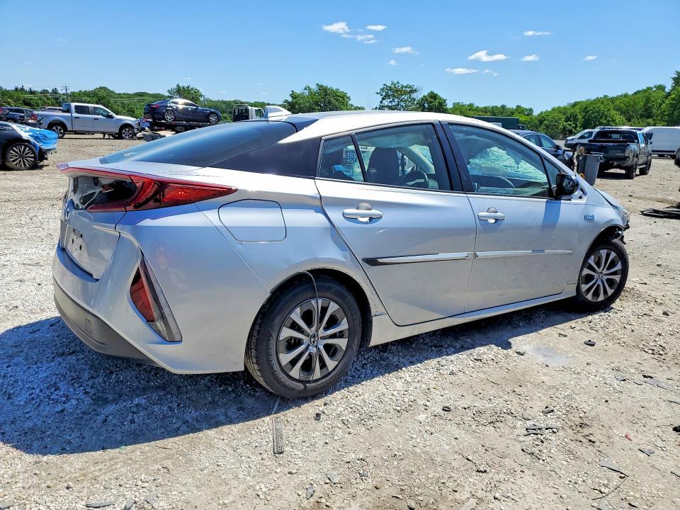 2022 Toyota Prius Prime le