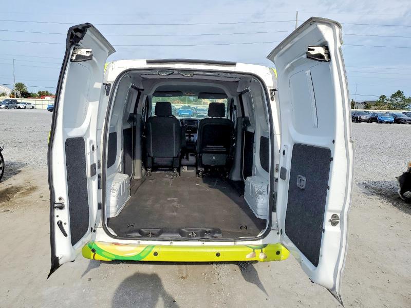 2017 Nissan NV200 SV Delivery Van