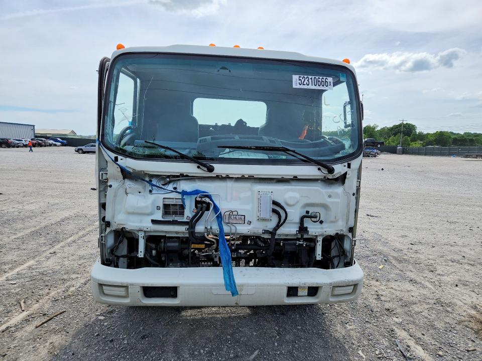2020 Isuzu NPR HD