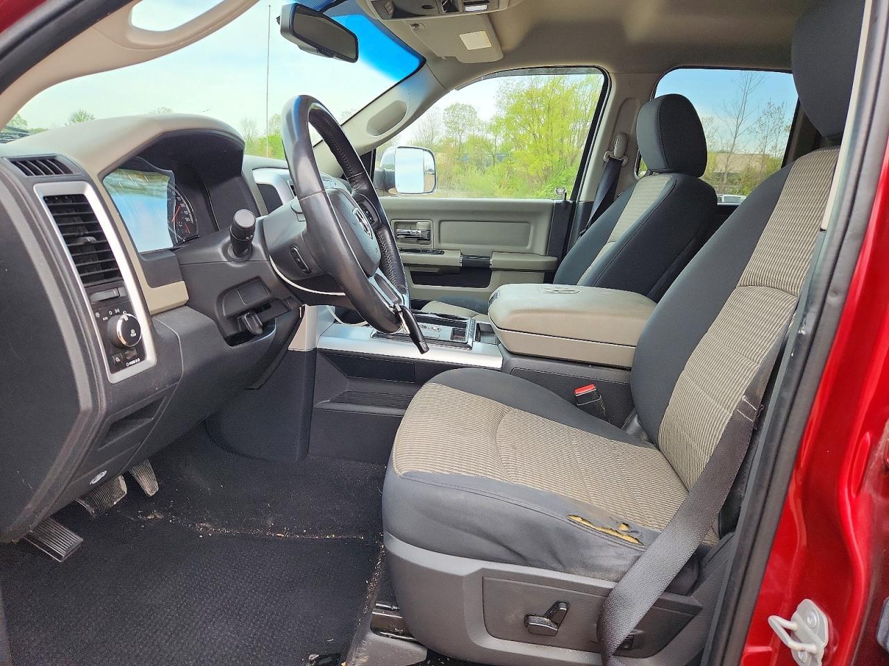 2012 Dodge RAM 1500 SLT