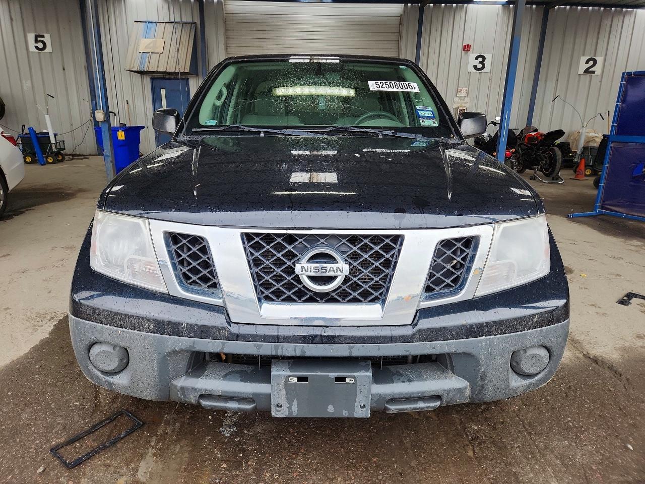 2013 Niss Frontier