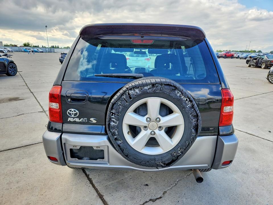 2004 Toyota Rav4 Base