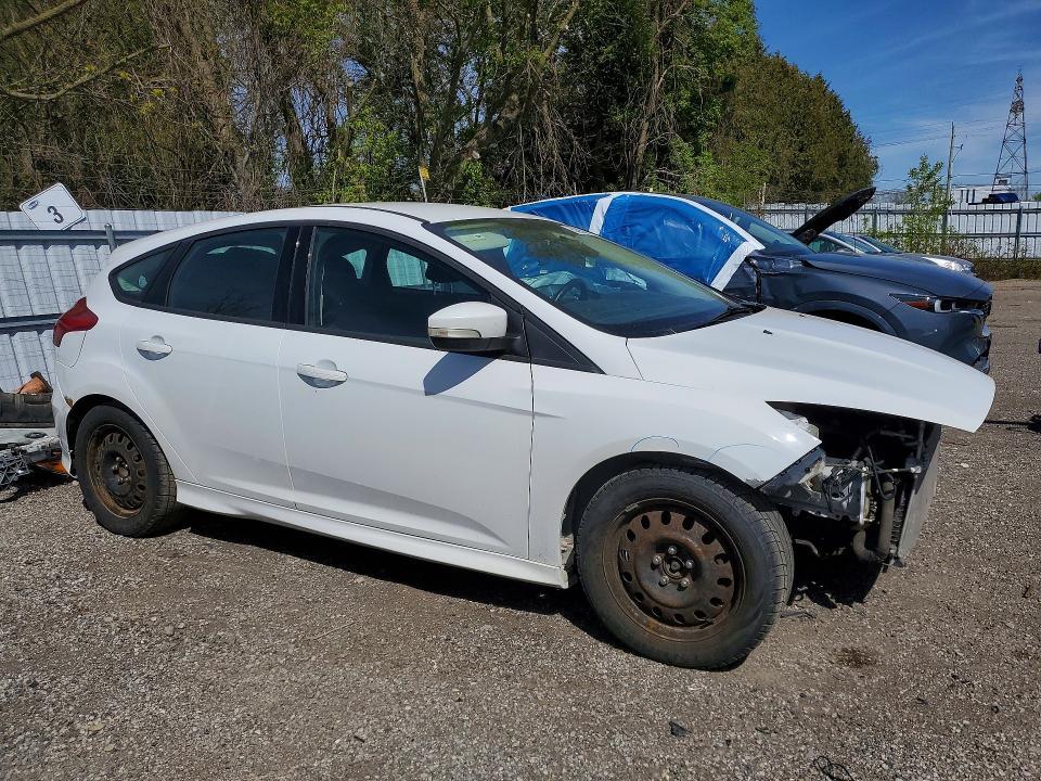 2017 Ford Focus se