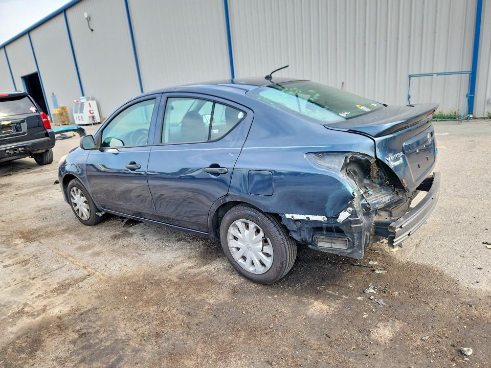 2015 Nissan Versa 1.6 s Plus